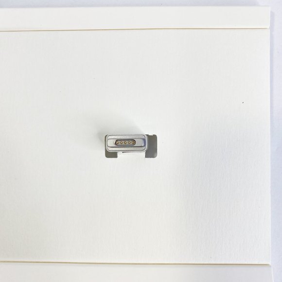 APPLE Thunderbolt Display Adapter Mac MagSafe 2 Port Connector 602-7626-A - Picture 2 of 7
